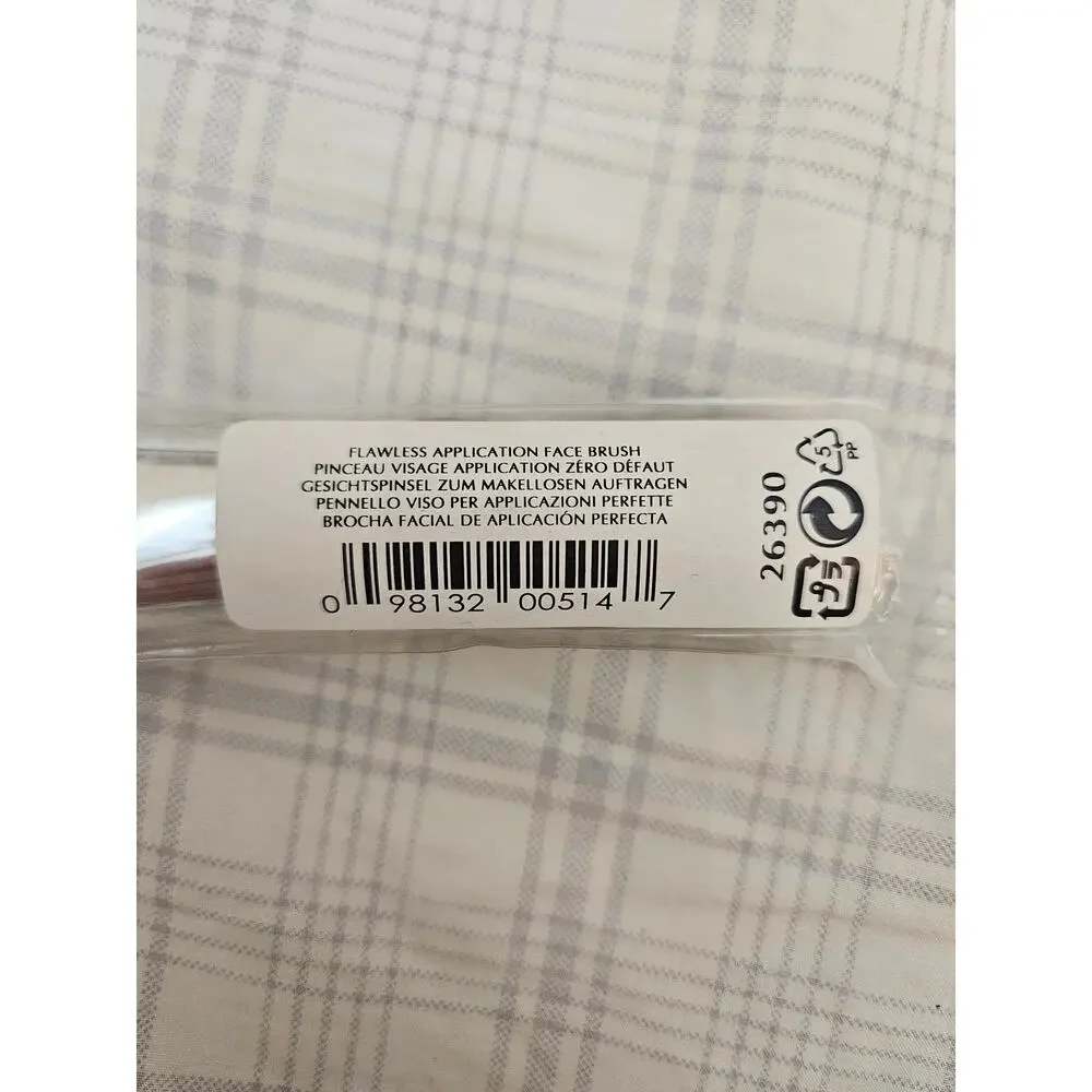 bareMinerals i.d. Bare Escentuals Flawless Face Application Brush NWT